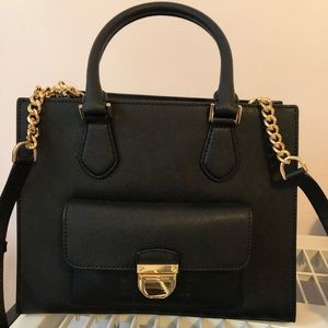 Michael Kors Bridgette medium BLACK tote. NWT